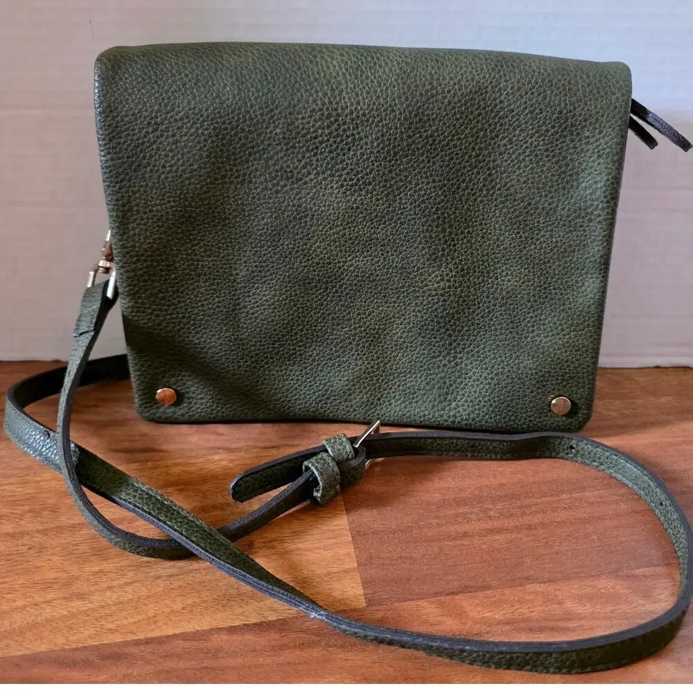 Street Level Olive Green Crossbody Bag Pebbled Faux Leather Multi Compartment